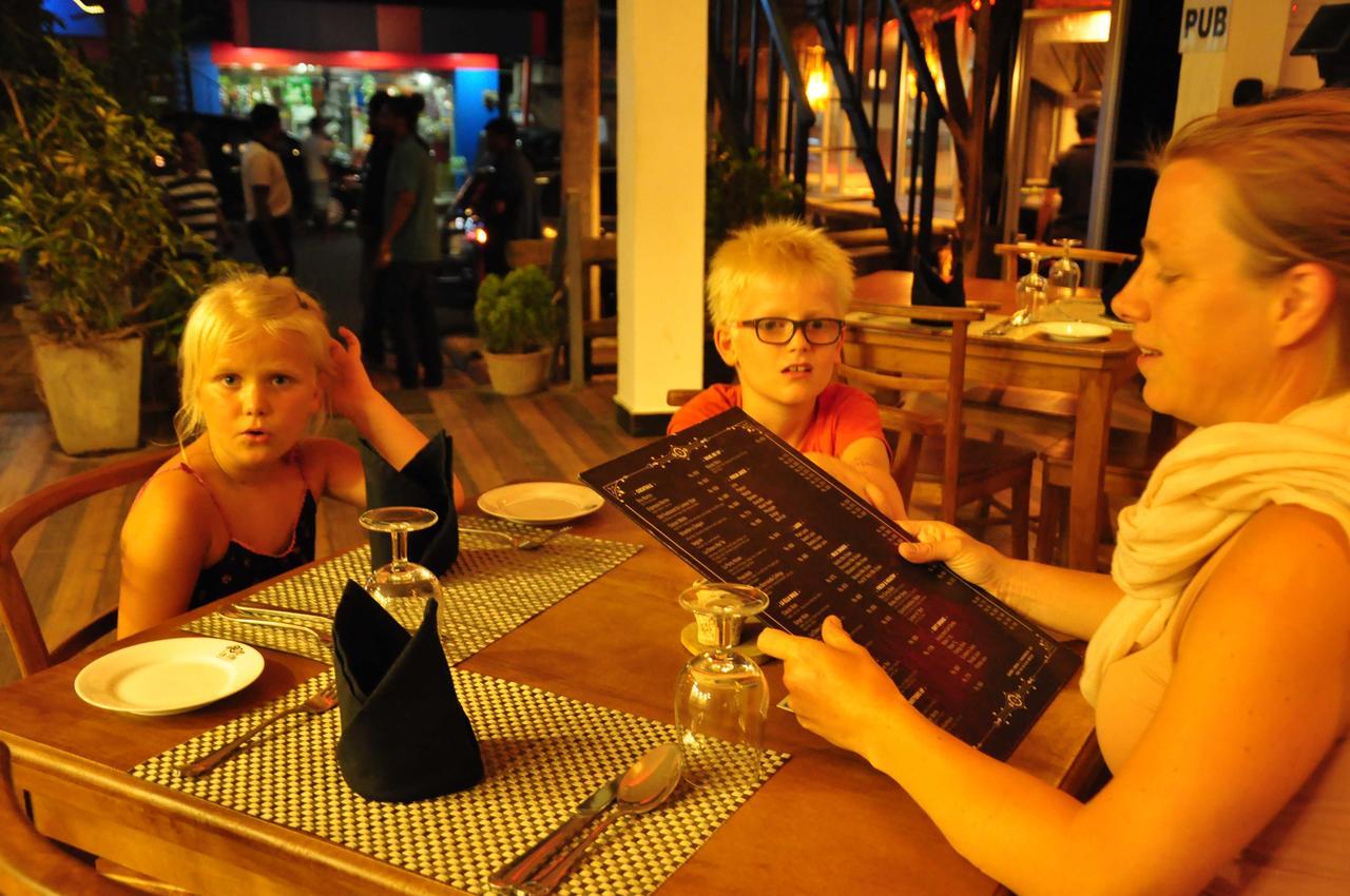 Oak Ray La Ella Breeze Hotel Exterior foto