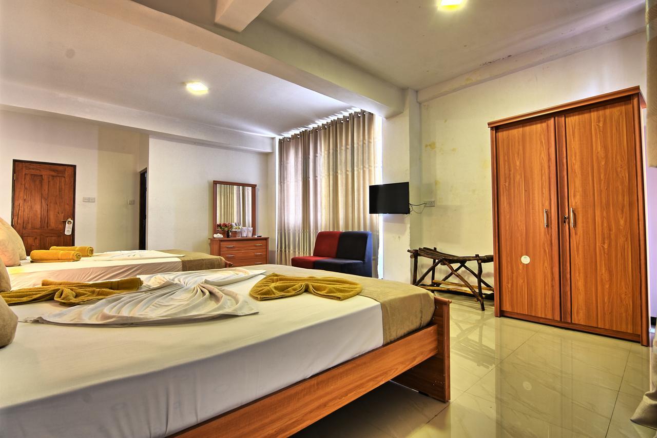 Oak Ray La Ella Breeze Hotel Exterior foto